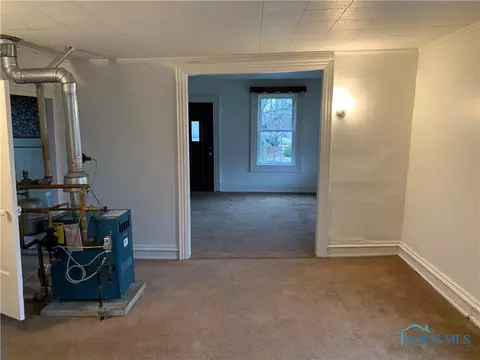 221 E Bryan St, Bryan, OH 43506 photo 3