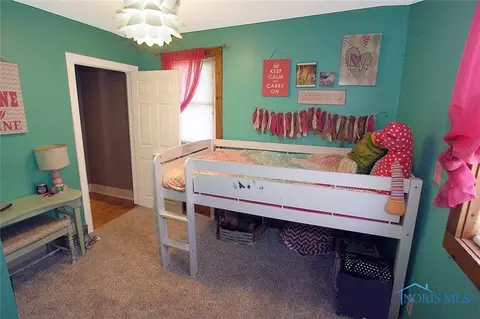 413 N Adrian St, Lyons, OH 43533 photo 13