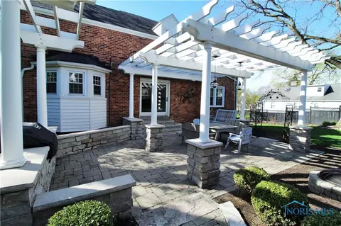 315 E Harrison St, Maumee, OH 43537 photo 10