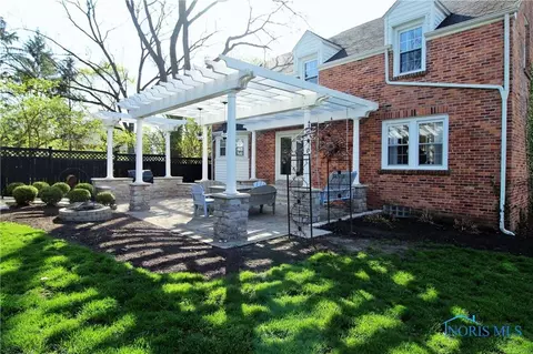 315 E Harrison St, Maumee, OH 43537 photo 11