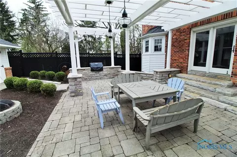 315 E Harrison St, Maumee, OH 43537 photo 13