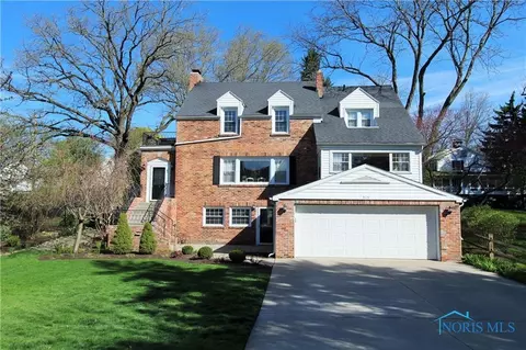 315 E Harrison St, Maumee, OH 43537 photo 1