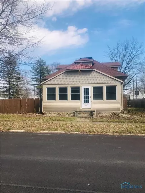 321 Kaufman St, Holgate, OH 43527 photo 1