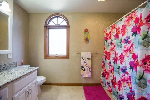 2202 Willowtree Ln, Maumee, OH 43537 photo 22