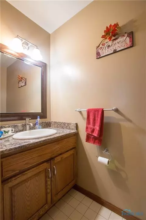 2202 Willowtree Ln, Maumee, OH 43537 photo 8