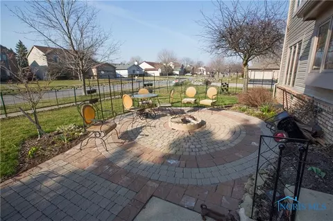 2202 Willowtree Ln, Maumee, OH 43537 photo 34