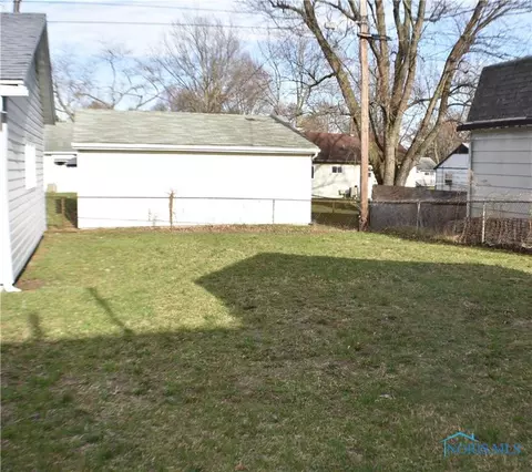 220 Dickens Dr, Toledo, OH 43607 photo 20