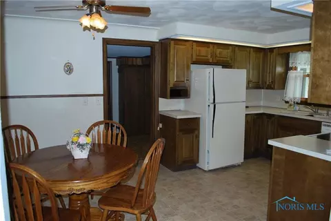 14162 County Road 10-3, Lyons, OH 43533 photo 6