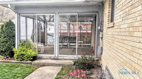 2347 Valeway Dr, Toledo, OH 43613 photo 21