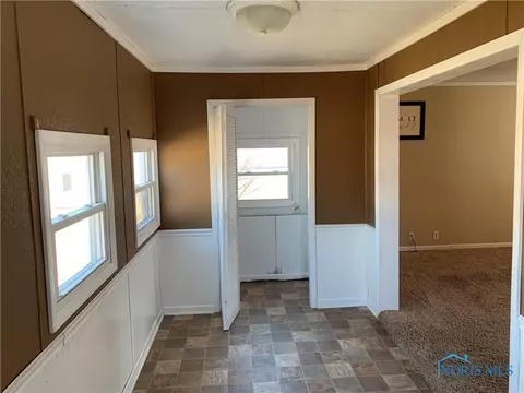 106 E Forrest St, Continental, OH 45831 photo 3