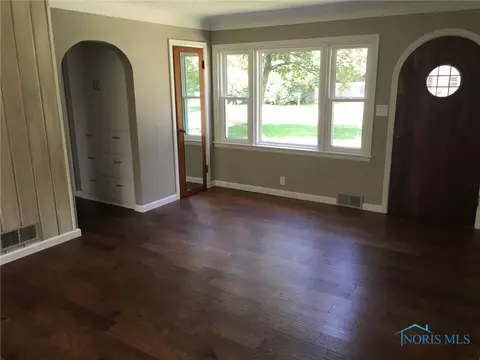 603 Short St, Bryan, OH 43506 photo 2