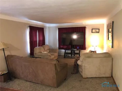 608 S Cherry St, Bryan, OH 43506 photo 7