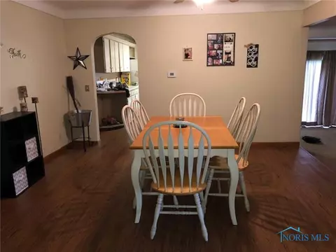 608 S Cherry St, Bryan, OH 43506 photo 5