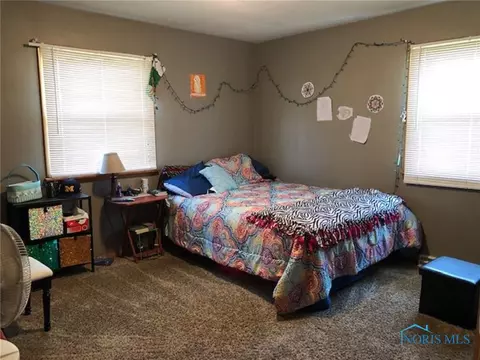 608 S Cherry St, Bryan, OH 43506 photo 8