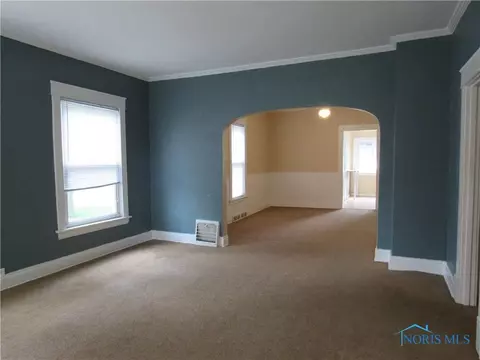 601 E Main St, Delta, OH 43515 photo 11