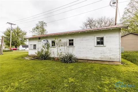 420 N Walnut St, Bryan, OH 43506 photo 7