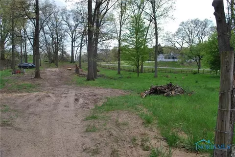 13694 County Road 10 3, Lyons, OH 43533 photo 5