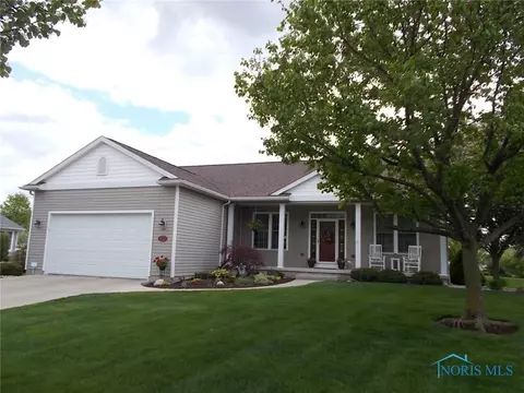 1183 Apache Dr, Wauseon, OH 43567 photo 1