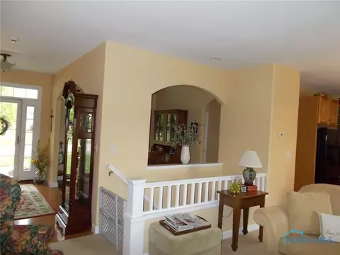 1183 Apache Dr, Wauseon, OH 43567 photo 3