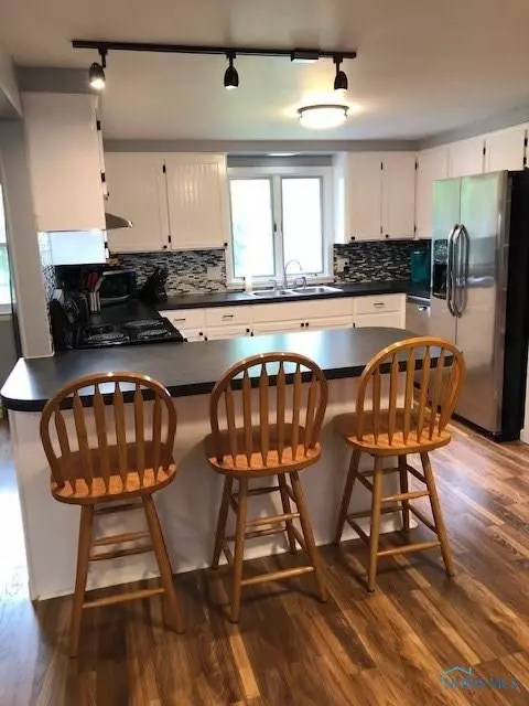820 N Walnut St, Paulding, OH 45879 photo 7