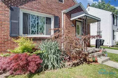 2616 Lambert Dr, Toledo, OH 43613 photo 3