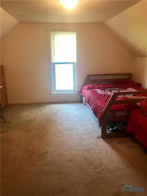 428 Grove St, Leipsic, OH 45856 photo 8