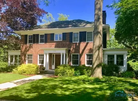 1978 Richmond Rd, Toledo, OH 43607 photo 3