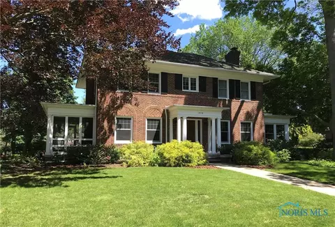 1978 Richmond Rd, Toledo, OH 43607 photo 2