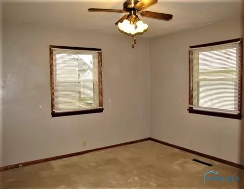 233 Lester Ave, Findlay, OH 45840 photo 6