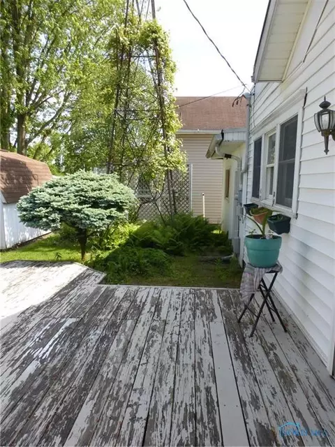 504 E Bryan St, Bryan, OH 43506 photo 4