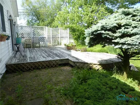 504 E Bryan St, Bryan, OH 43506 photo 3