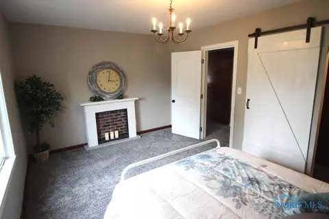 116 Wilber St, Walbridge, OH 43465 photo 16