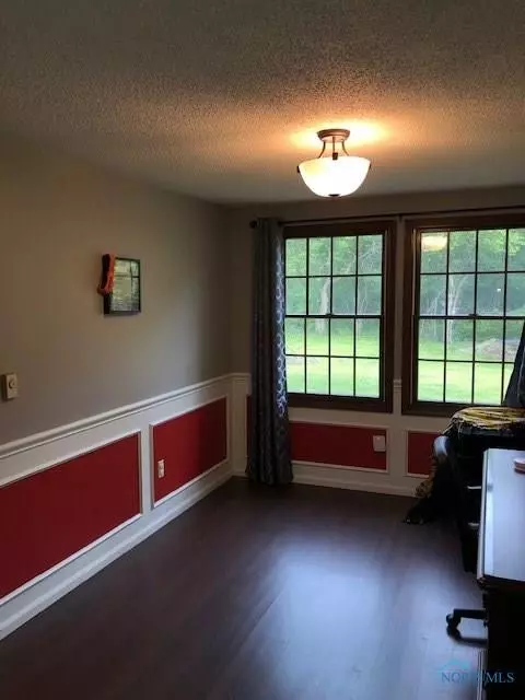 226 Norlick Dr, Bryan, OH 43506 photo 10