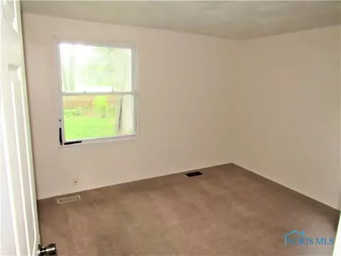 4232 Foxchapel Rd, Toledo, OH 43607 photo 8
