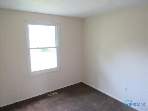 4232 Foxchapel Rd, Toledo, OH 43607 photo 9