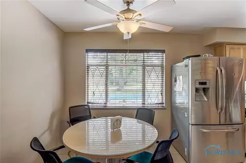 1024 Scribner St, Maumee, OH 43537 photo 6