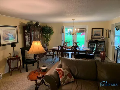 1214 Greendale Ave, Bryan, OH 43506 photo 3