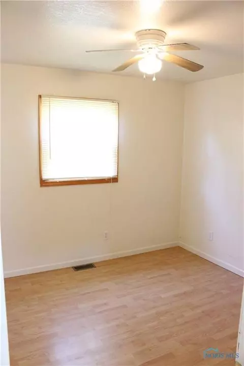 725 Underwood Ave, Toledo, OH 43607 photo 8