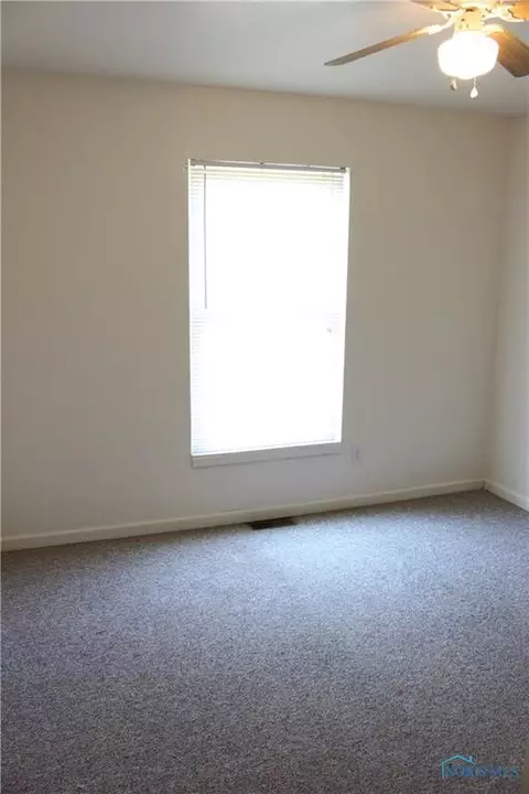 725 Underwood Ave, Toledo, OH 43607 photo 5