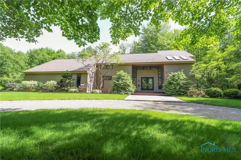 10945 Ramm Rd, Whitehouse, OH 43571 photo 1