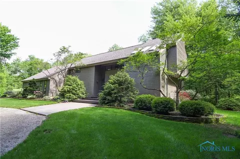 10945 Ramm Rd, Whitehouse, OH 43571 photo 2