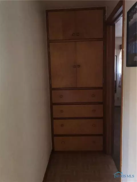 413 Olive Dr, Bryan, OH 43506 photo 7