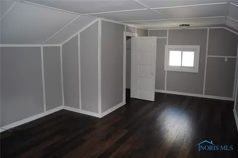 911 Brookley Blvd, Toledo, OH 43607 photo 17