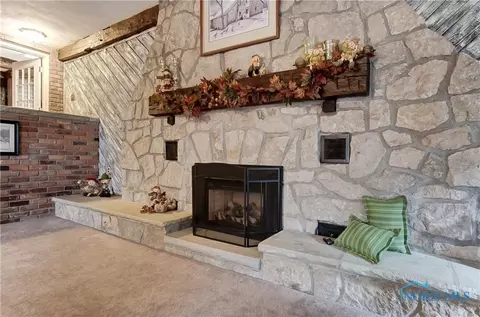 29332 E Broadway St, Walbridge, OH 43465 photo 20