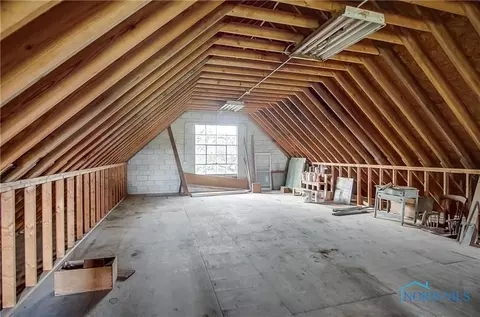29332 E Broadway St, Walbridge, OH 43465 photo 31