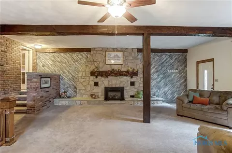 29332 E Broadway St, Walbridge, OH 43465 photo 19