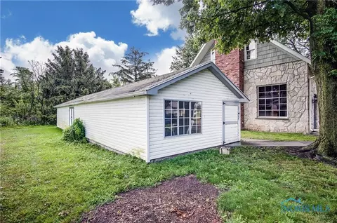 29332 E Broadway St, Walbridge, OH 43465 photo 33