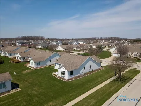 6953 Springview Dr, Maumee, OH 43537 photo 25