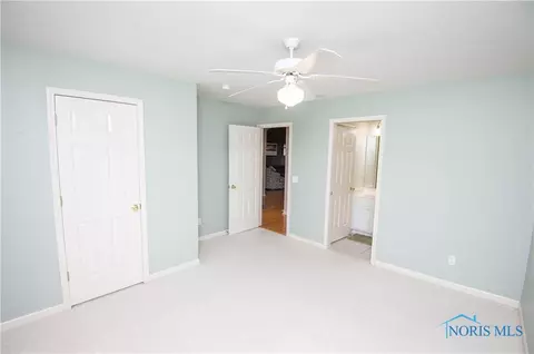 6953 Springview Dr, Maumee, OH 43537 photo 18
