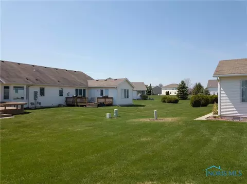 6953 Springview Dr, Maumee, OH 43537 photo 24